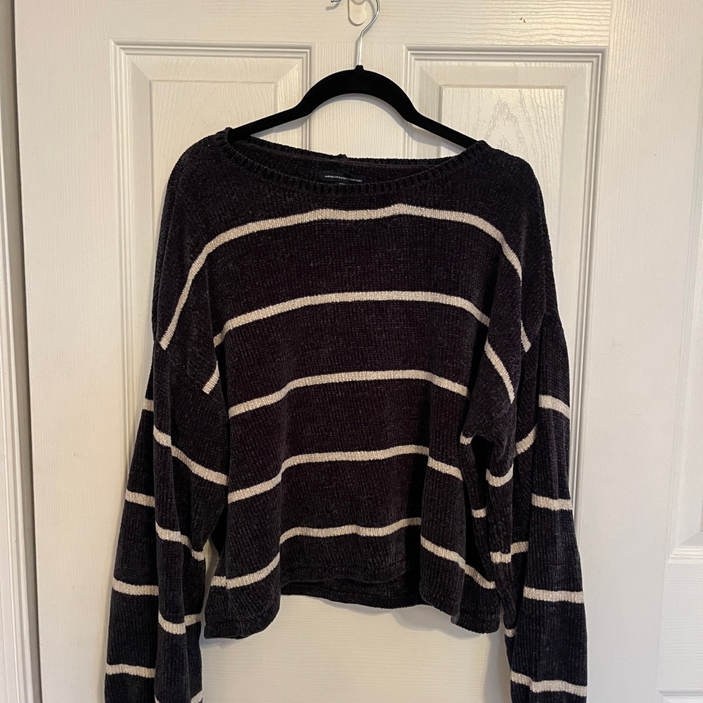 American Eagle Outfitters Black and White Knit Sweater